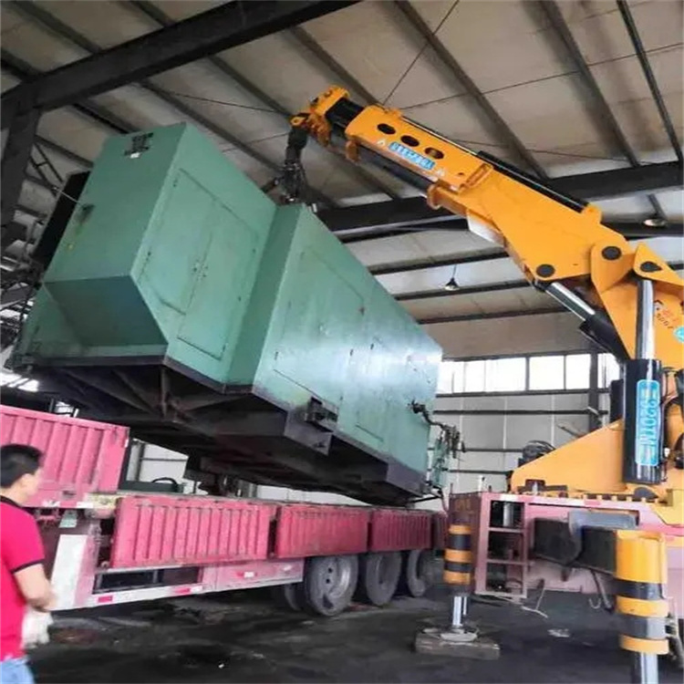 江海吊集装箱的吊车电话